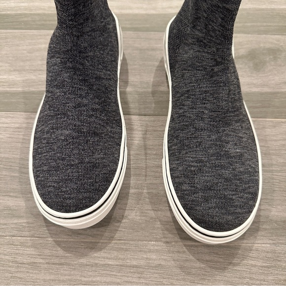 Givenchy George V sock sneakers trainer gray - Picture 9 of 13